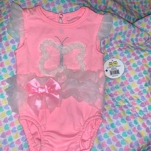 3/6 month bow amd butterfly onesie